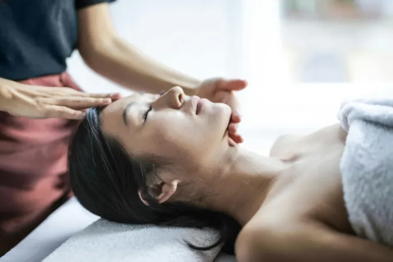 Physiotherapy for Headaches in Maple